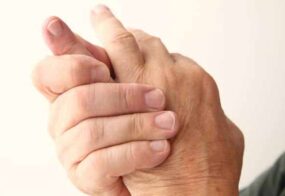 Causes of Little Finger Pain