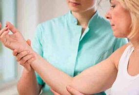 Steps towards Coping with Arthritis