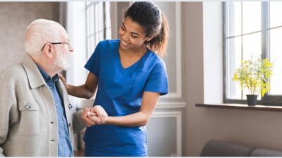 Best Ways to Care for Seniors with Chronic Illnesses
